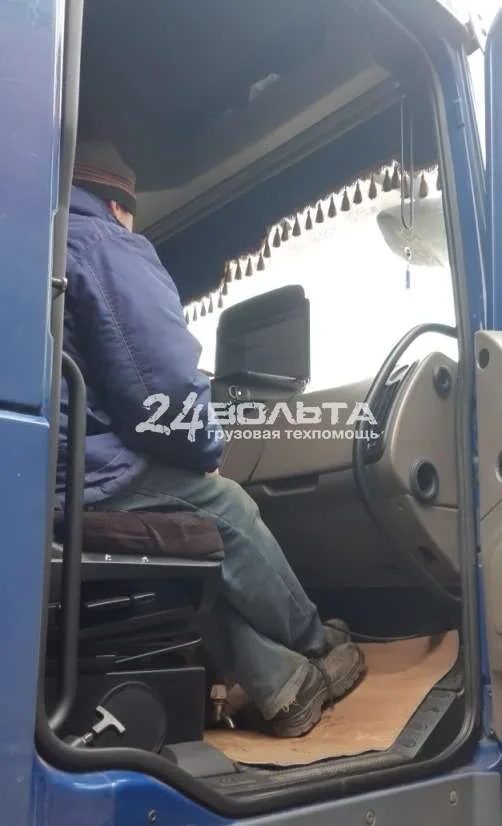 Крутит стартер Даф но не заводится
